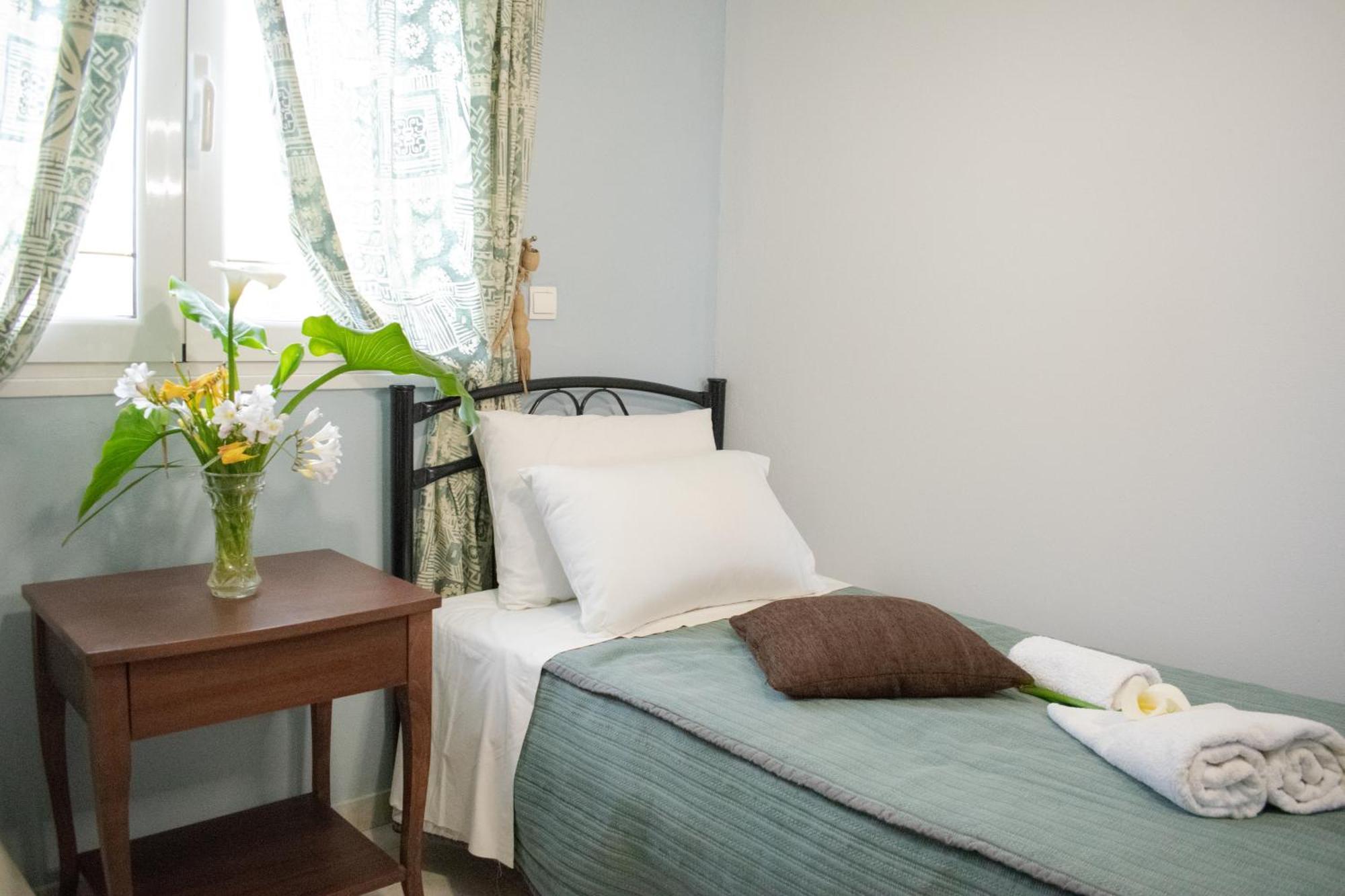 Apartment Apidalos Naus *