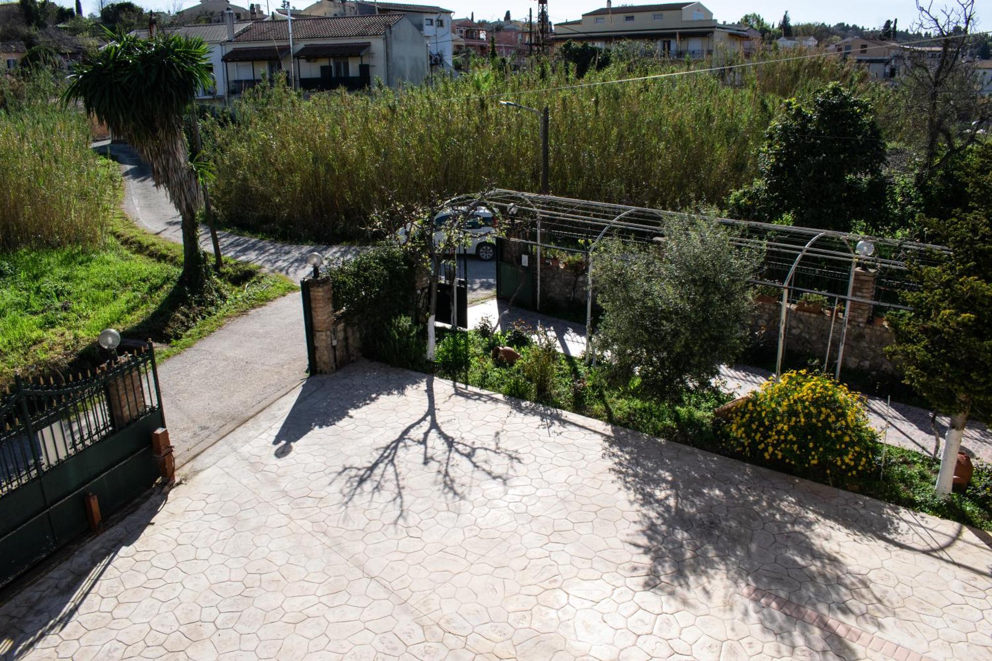 Apidalos Naus Appartement *